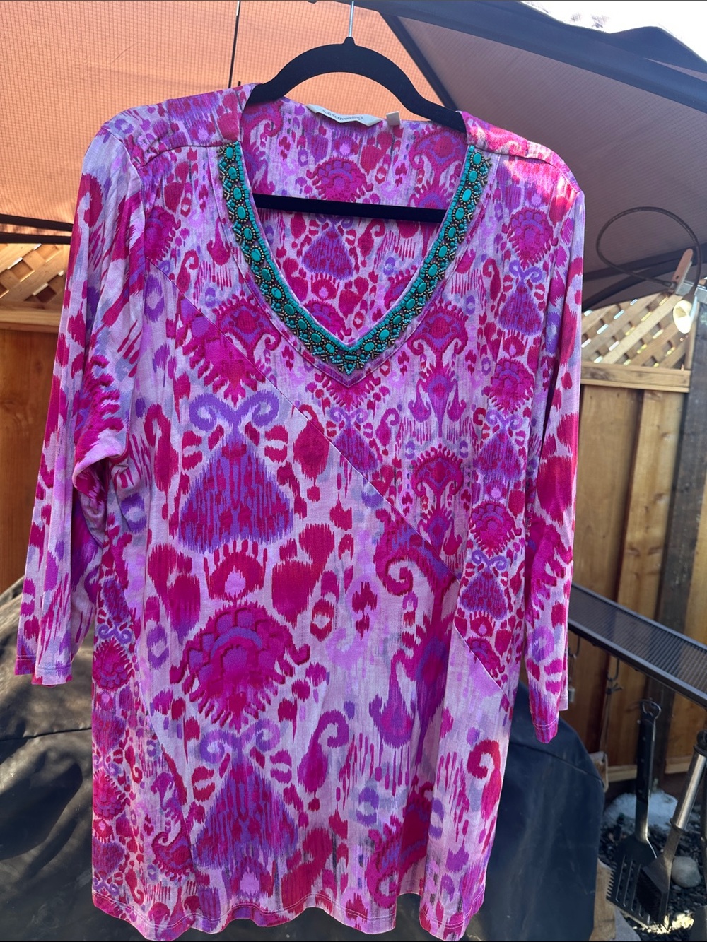 Women’s Pink Patterned V-Neck Embellished Tunic